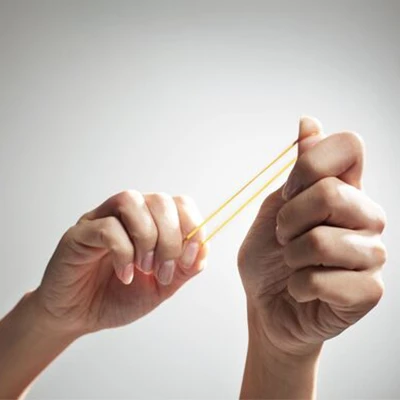 Reality or Myth: Using Rubber Bands on Ears Can Depuff Face