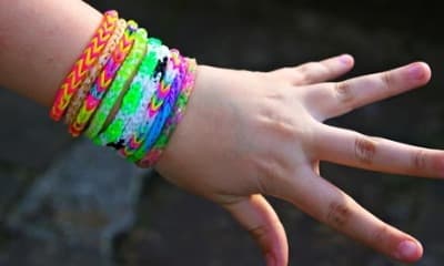 Are rubber band bracelets still popular？